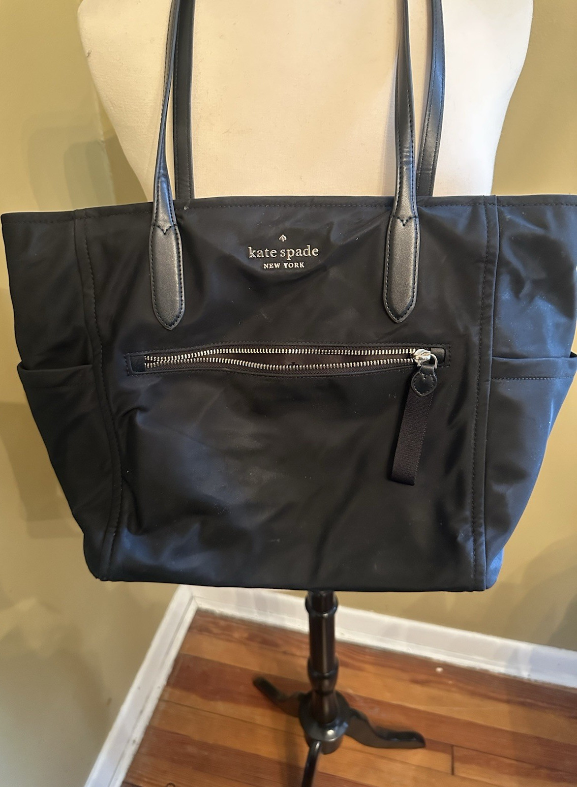 kate spade new york Women's Black Tote Bag Zip Closure Front Zip