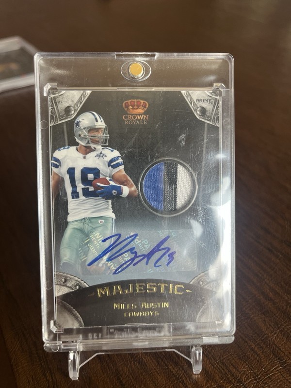2011 Panini Crown Royale Miles Austin Majestic Auto Game Used Patch /10 Cowboys
