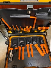New Klein Tools 33525 1000V Insulated Utility Kit in Locking Hard Case 13-Piece