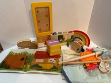 KiwiCo Panda Crate Look  With Me Visual Tracking, Discover With Me, 18-24 months