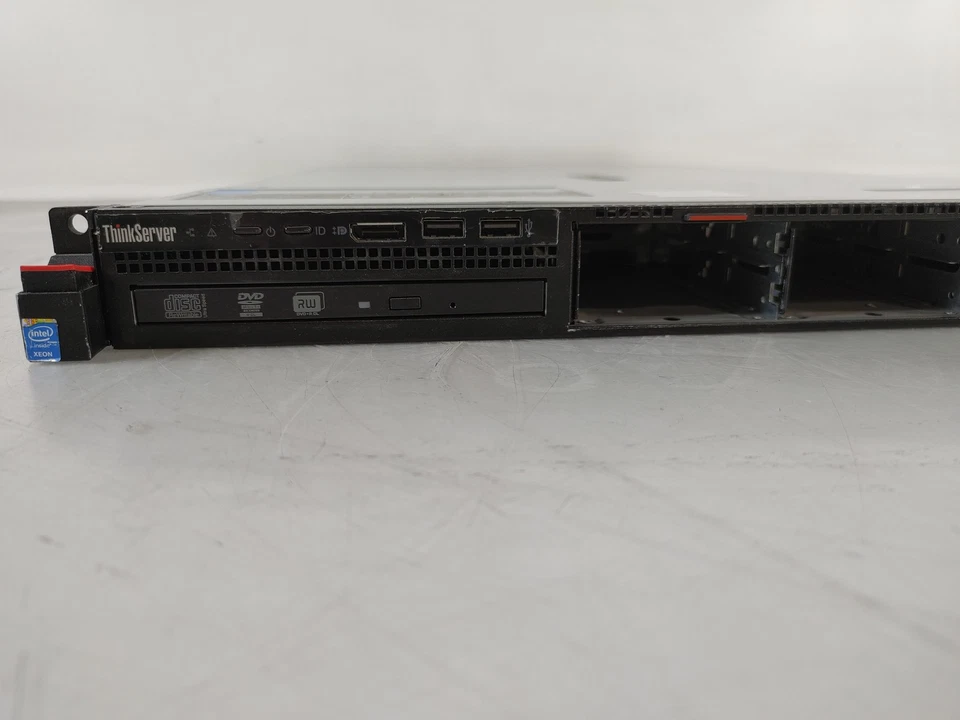 Lenovo ThinkServer RD350 2.40 GHz Intel Xeon E5-2620 v3 144 GB DDR4 Server - Image 2 of 4