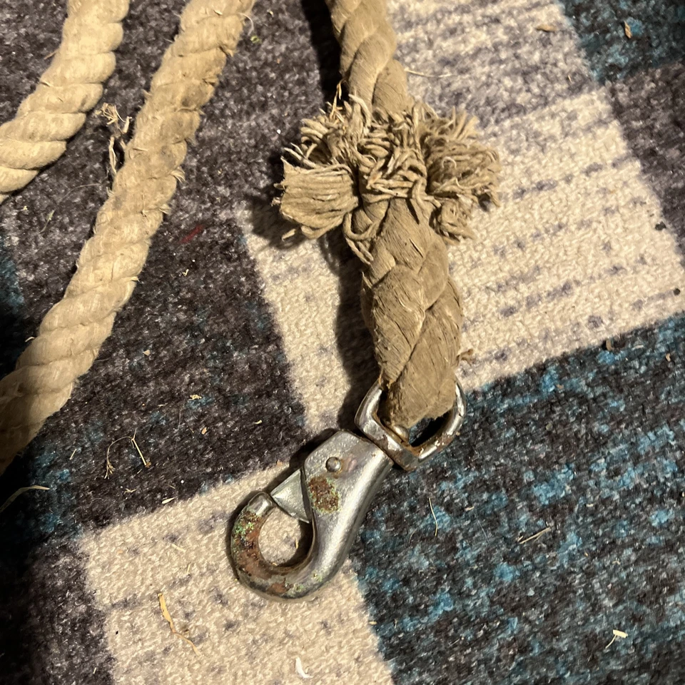 Vintage White Braided Thick Fabric Horse Rope W/Heavy Duty Hardware Clasp 8ft - Image 3 of 4