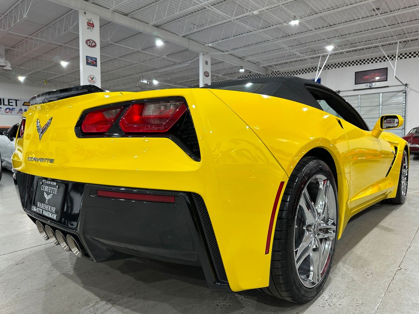 2016 [GC6] Corvette Racing Yellow Tintcoat Chevrolet Corvette   | C7 Corvette Photo 8