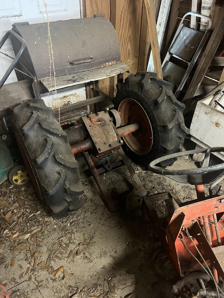 CASE 444 Garden Tractor Kohler Complete Tractor Unassembled - Image 2 of 4