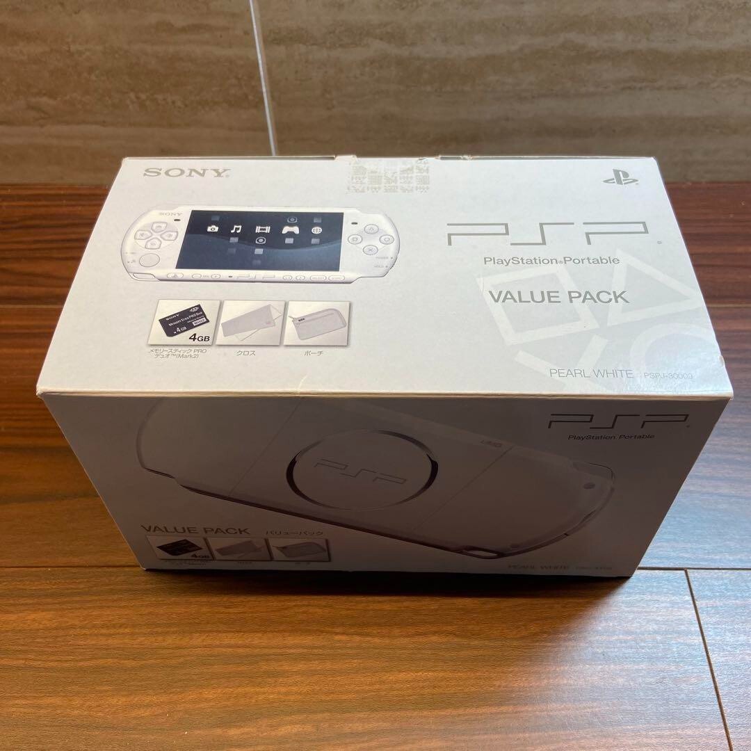 PSP-3000 パールホワイト 箱付き PSP 3000 Value Pack Pearl White 2997 From Japan