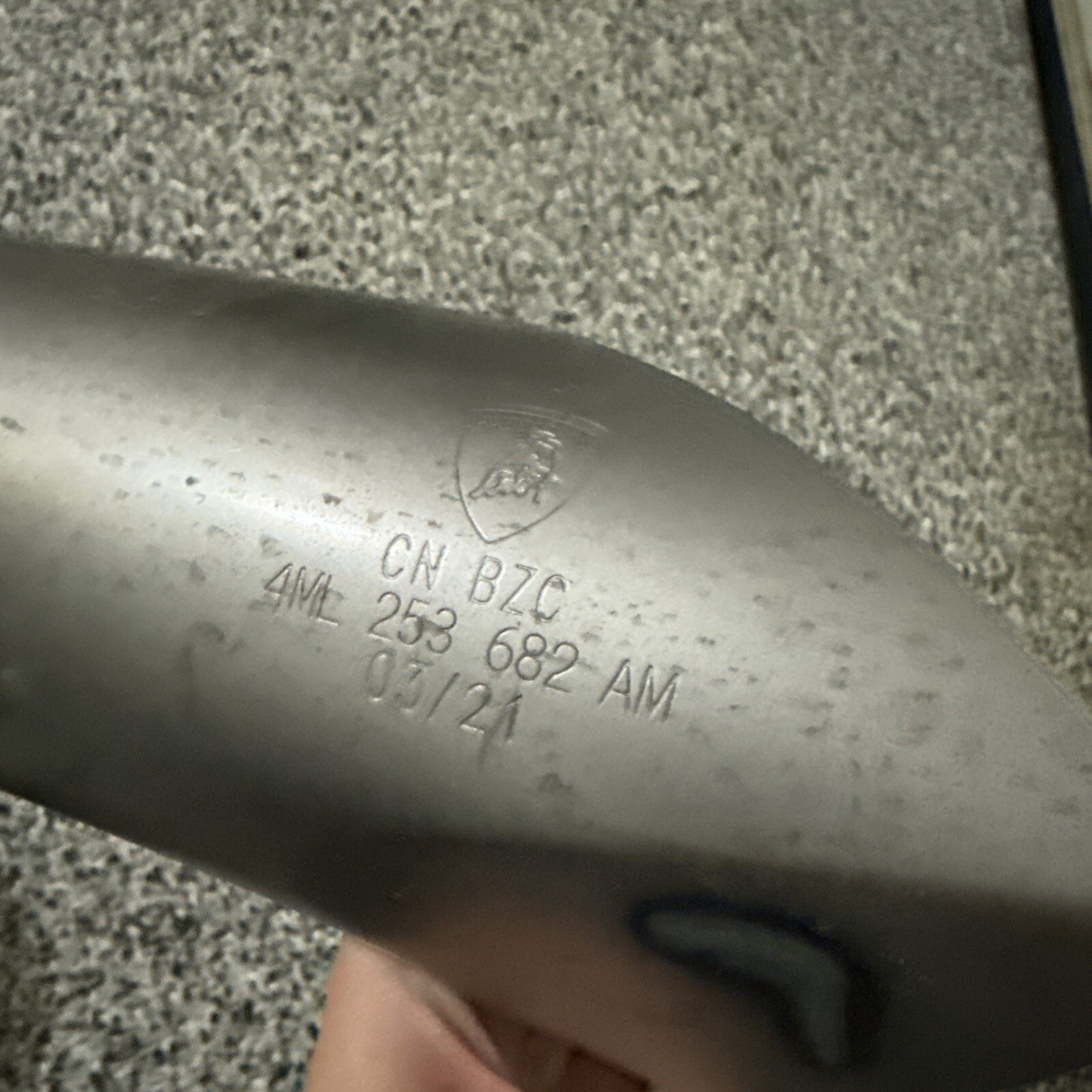 Lamborghini Urus Stainless Steel Exhaust Tips OEM 4ML253681 4ML253682 AM/AN
