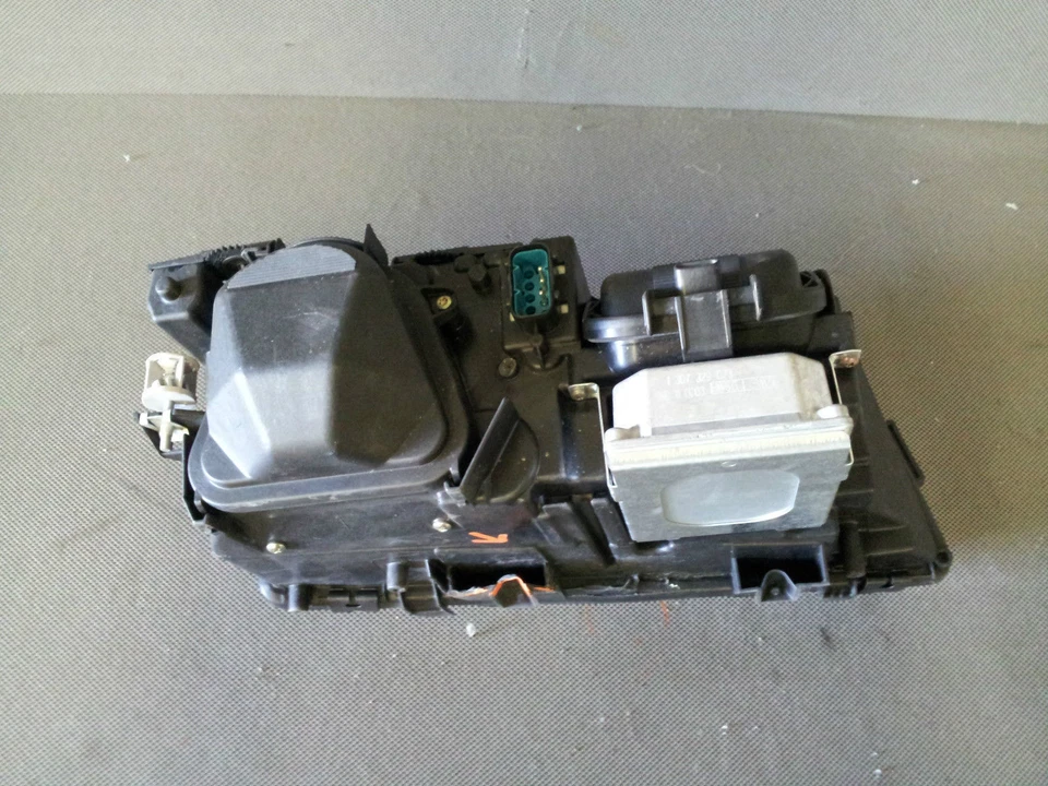 Faro conductor izquierdo bmw e38 serie 7 1997-1998 740i, 740il, 750il 0302469073 Foto 4 de 4