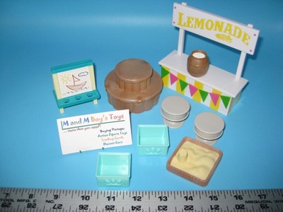 Battat LI'L WOODZEEZ Lemonade Stand Lot of Parts and Accessories, Stools, Boxes+