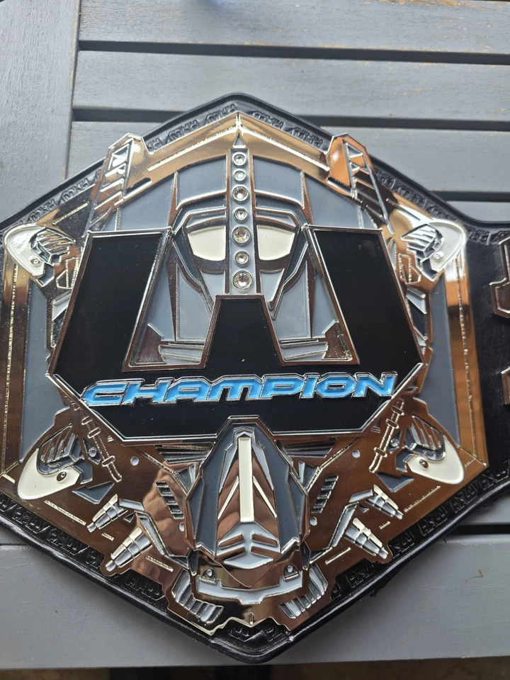 Cinturón Campeonato Mundial PWF por Peter Ellis de Leather Rebels Foto 2 de 4