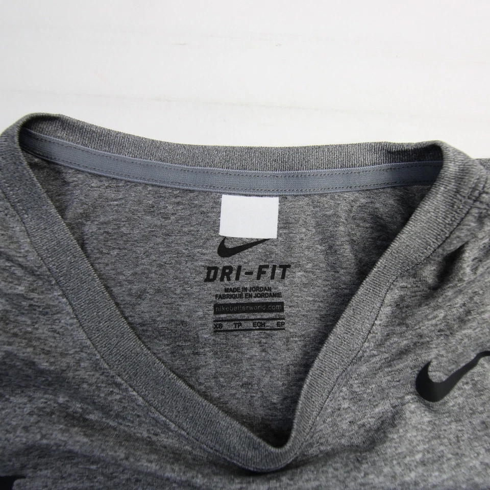 Minnesota Golden Gophers Nike Dri-Fit Long Sleeve Shirt Women's Gray Used - Image 2 of 4