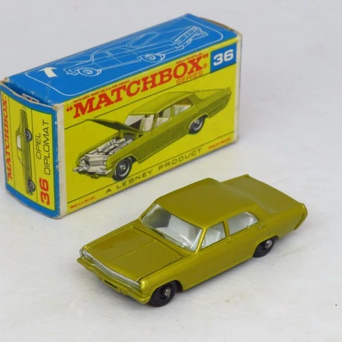 Matchbox - 36 Opel Diplomat V2 - Grey Engine, Gloss Black Base, F Box - Lesney