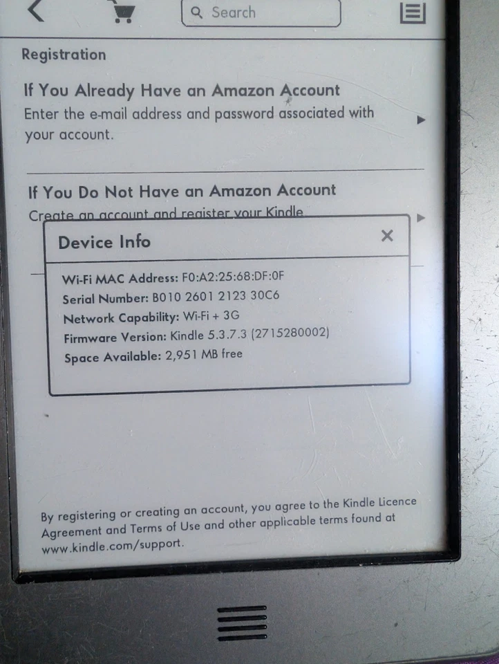 Amazon Kindle Touch 4th Generation 4GB D01200. WiFi+3g please read description - Image 2 of 4