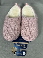 Isotoner Women's Memory Foam Slippers Lg 8-9 Pink Knit Coco Comfort NWT's