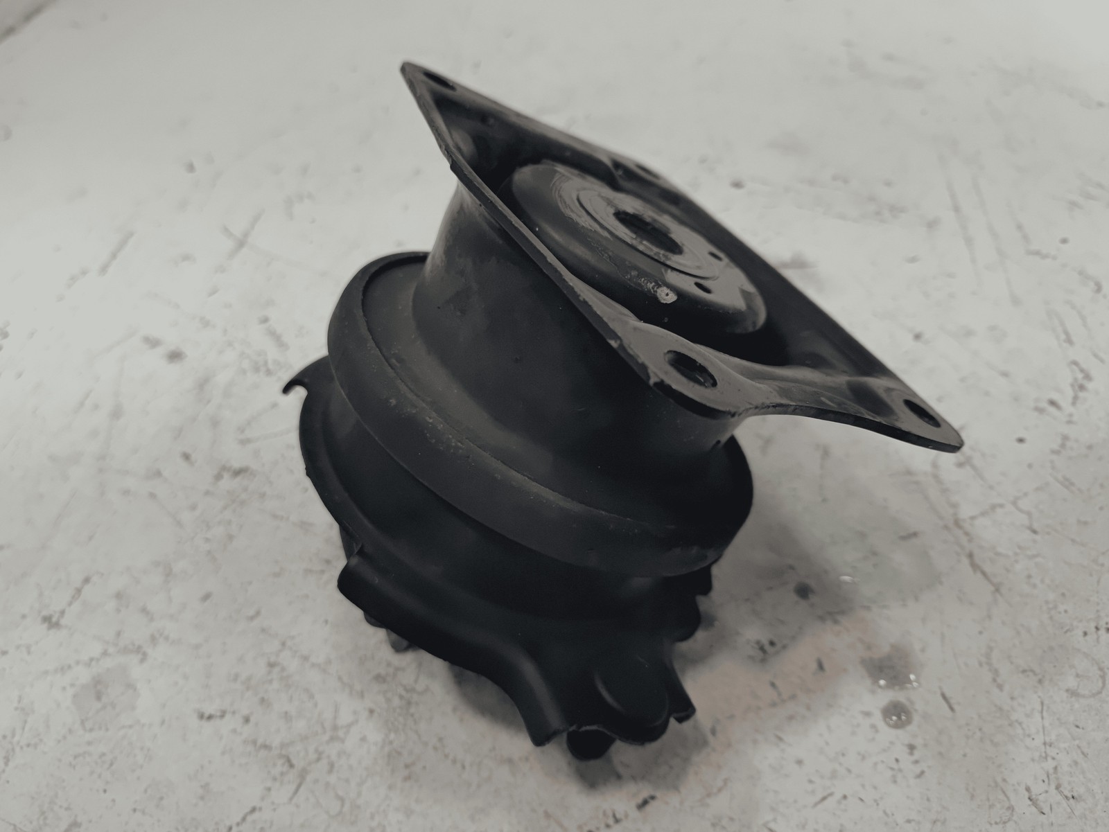 2014-2020 ACURA MDX ENGINE FRONT FRAME MOUNT BRACKET SUPPORT OEM