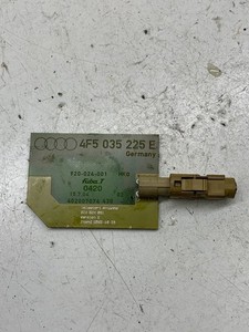 Audi A6 S6 C6 4F 2006 Antennenverstärker Signalverstärker 4F5035225E DRA33150