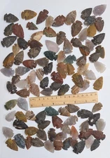 Wholesale ONE HUNDRED FLINT STONE ARROWHEADS (#B1847)