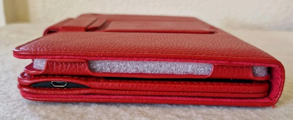 RED PU LEATHER BLUETOOTH KEYBOARD CASE FOR IPAD MINI - Image 4 of 4