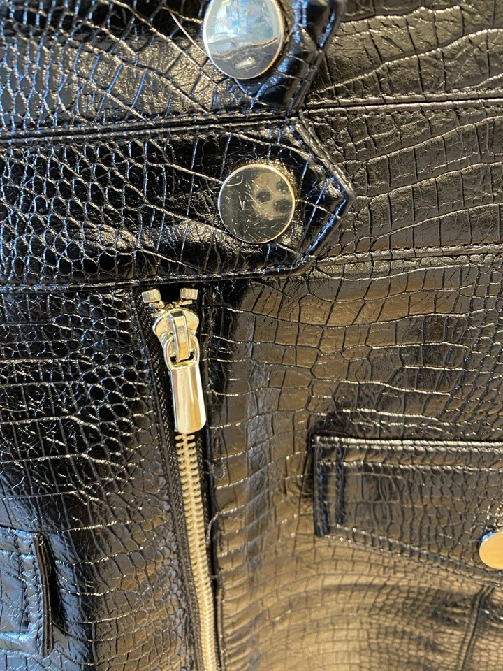 Minifalda negra de imitación de cuero cintura alta talla 8 Foto 4 de 4