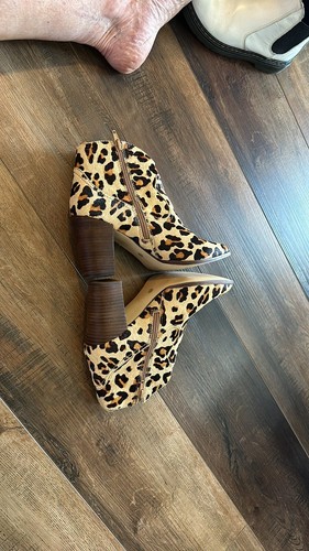 Stivali western da donna Steve Madden stampa leopardata in vera pelliccia Stati Uniti. 7,5 - Foto 4 di 11