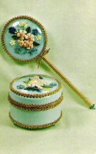 Peek A Boutique National Handcraft Institute Des Moines Iowa Postcard