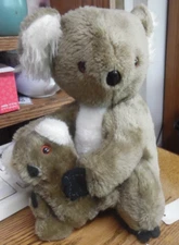 Vintage Cuddle Wit Mama Koala bear & baby - 9" tall