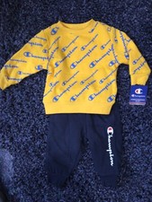 New Boy  s Gold and Champion 2pc Outfit Sweatshirt and sweatpants size 12 months