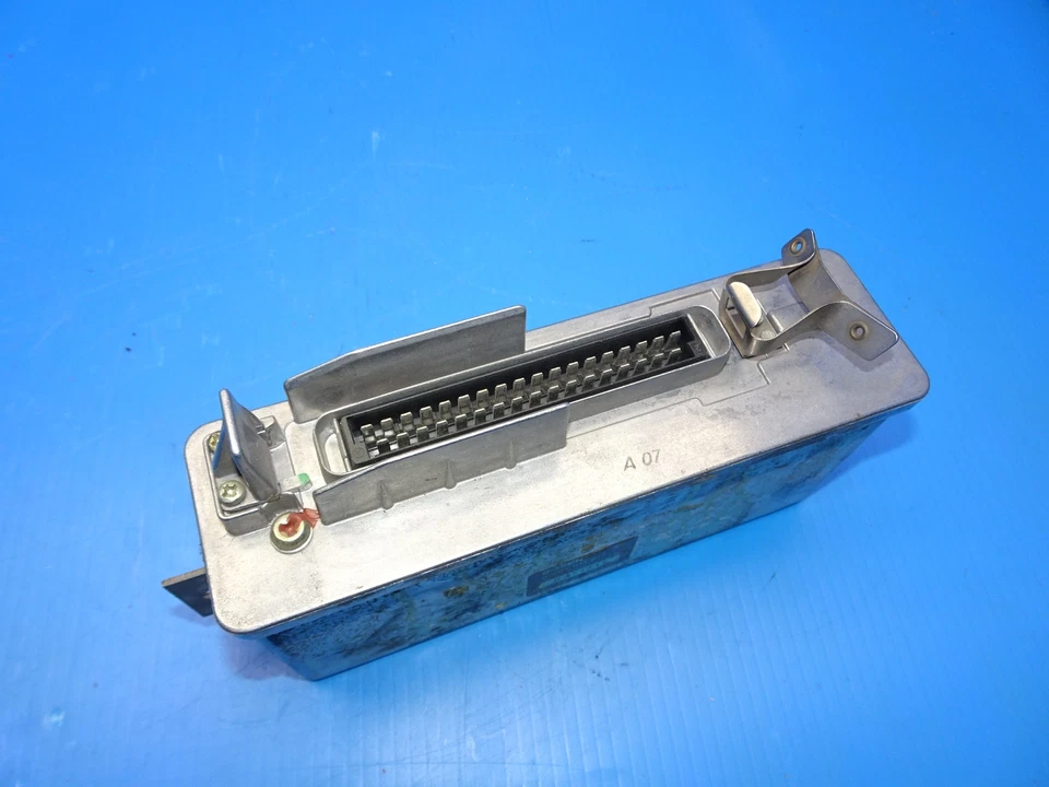87-95 PPORSCHE 944 968 928 ABS MOUDLE БЛОК УПРАВЛЕНИЯ АНТИБЛОКИРОВОЧНЫМ ТОРМОЗОМ КОМПЬЮТЕР OEM - Изображение 2 из 4