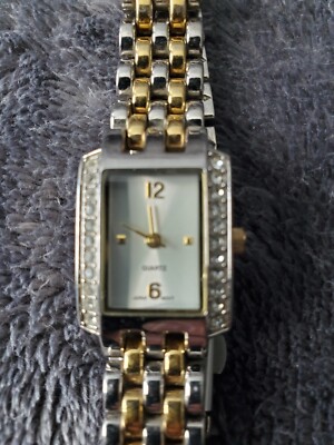 Omax Two Tone Crystal Waterproof Women display picture 1
