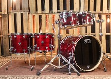 DW Performance Cherry Stain 5pc Drum Set - 18x22, 8x10, 9x12, 12x14,14x16
