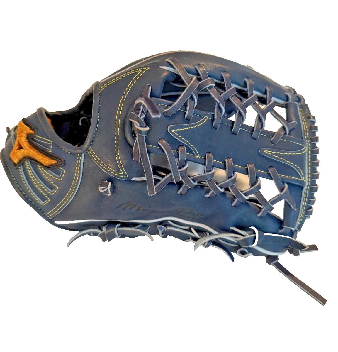 blankグローブ Mizuno Outfield Size 13 Baseball Softball Gloves & Mitts for sale