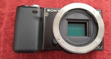 SONY NEX-5 Mirrorless Lens Camera Body