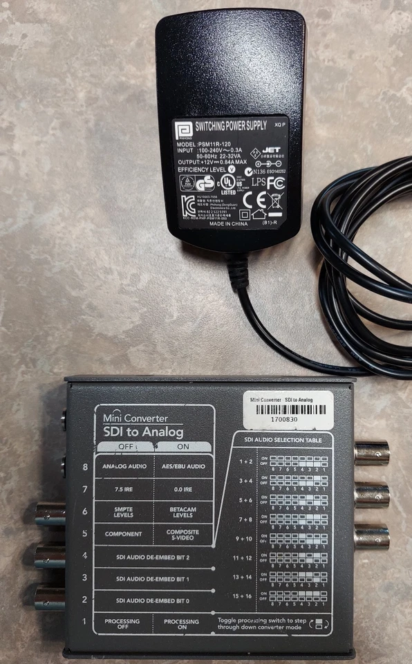 Blackmagic Design Mini Converter SDI to Analog - Video Converter - Audio Extract - Image 2 of 2