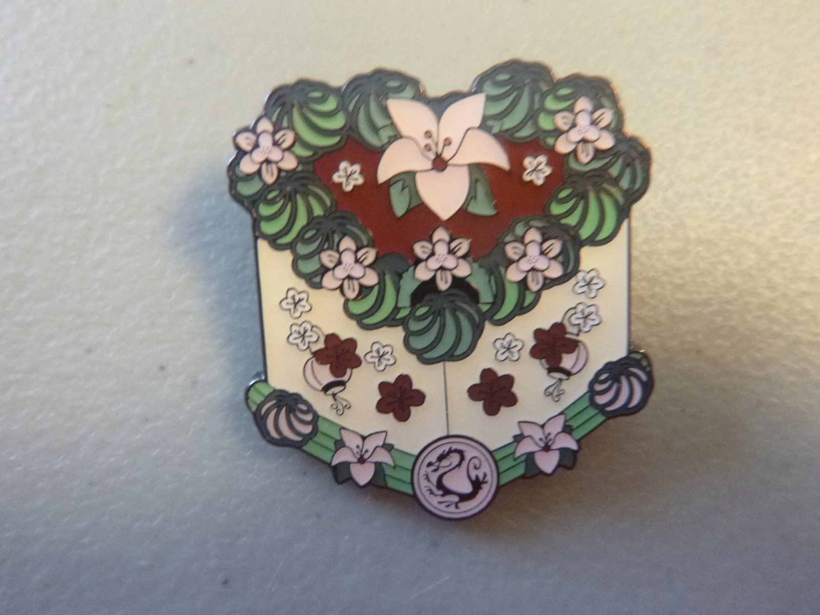 Disney Loungefly Pin - Vintage Cake Mystery Series - Mulan