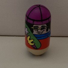 FÈVE SNOWBOARDER VINTAGE RETRAITÉE SPIN MASTER 2003 MIGHTY BEANZ SERIES 1 #24