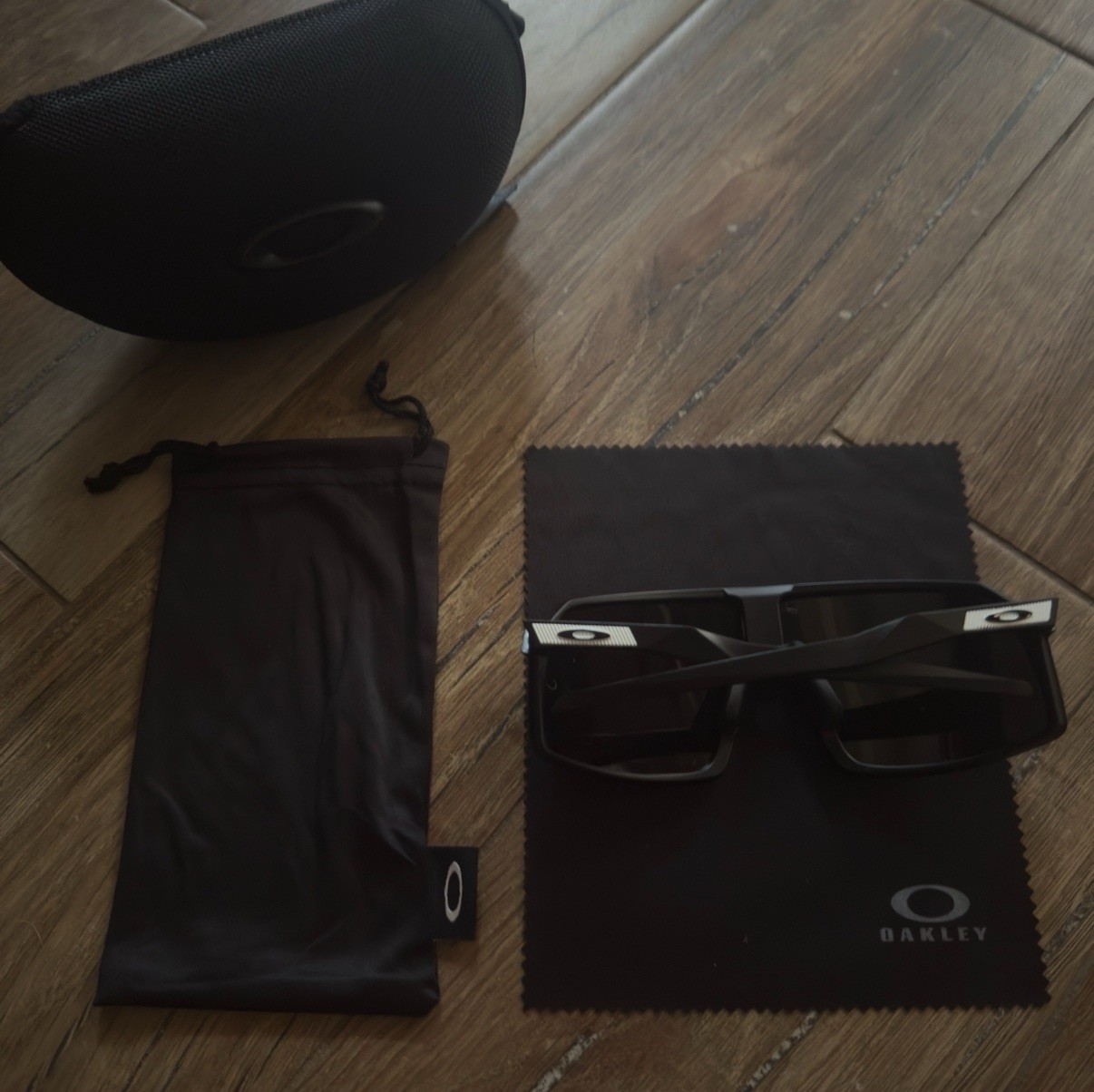 • Rectangular Men'sSunglasses - Black - image 2