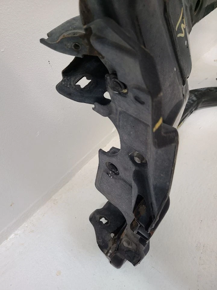 10-14 HYUNDAI GENESIS Crossmember K Frame Front Sedan 3.8L 624103N000 - Image 3 of 4