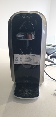 SimPure UV Arbeitsplatte Umkehrosmose Wasserfilter, NSF/ANSI 58 zertifiziert.