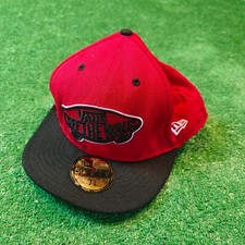 Vans Full Cap Cappello rosso ricamato a scatto classico skate sk8 skateboard ...