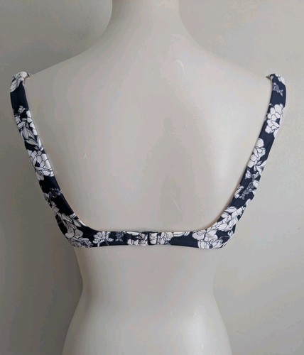 J Crew Large square neck bikini top in magnolia floral Navy Blue White Padded - Picture 4 of 11