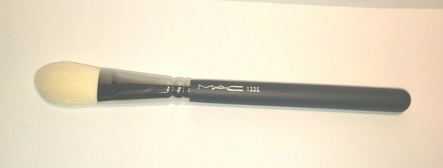 mac cheek brush