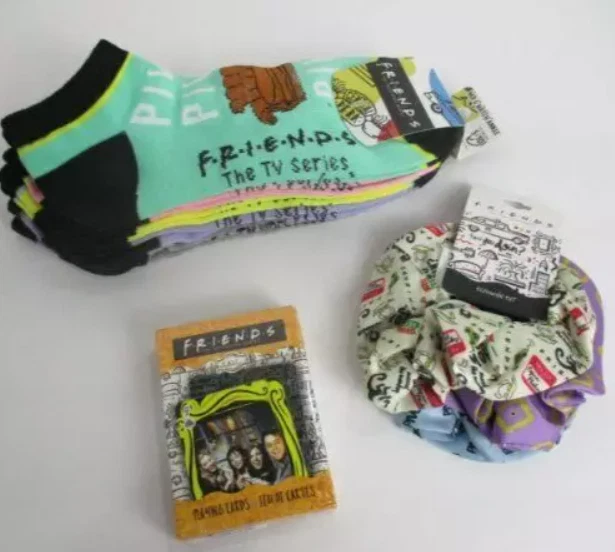 NWT Friends The TV Show Series Quote Ankle Socks Hair Scrunchies Womens Gift Set