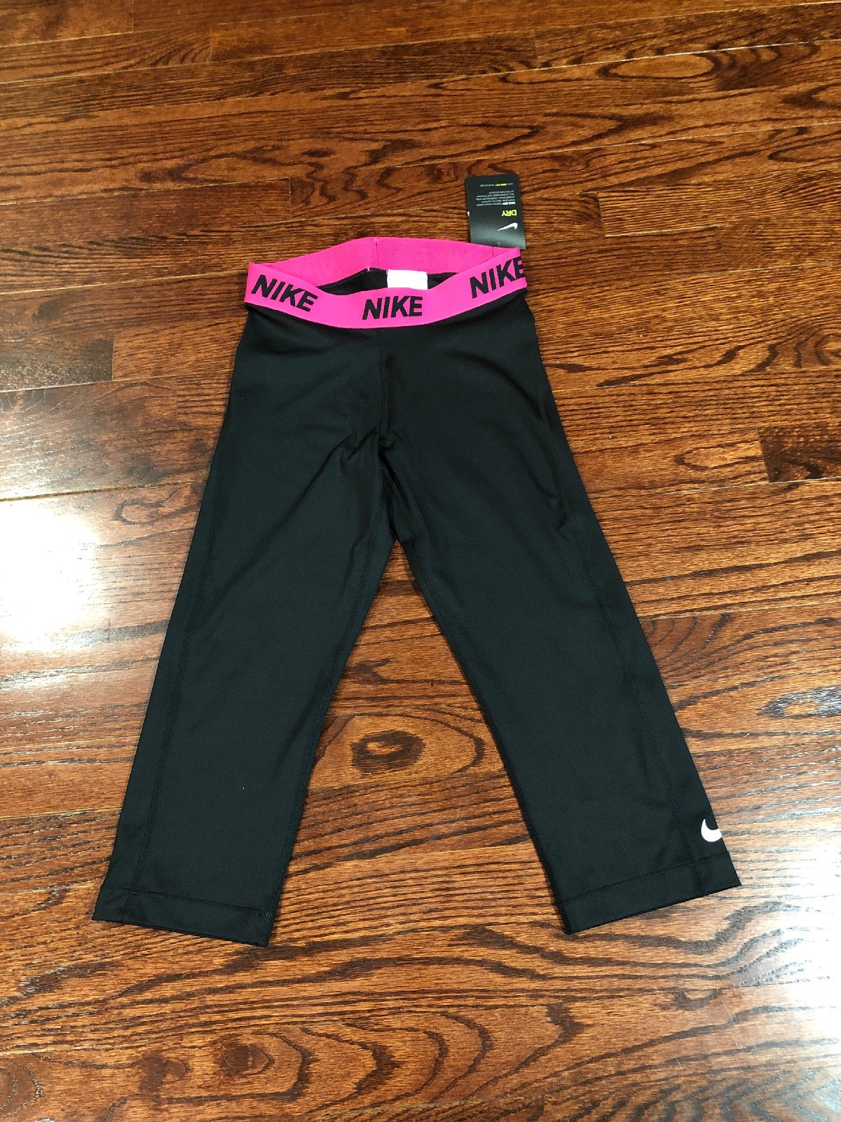 nike women's fly victory capris