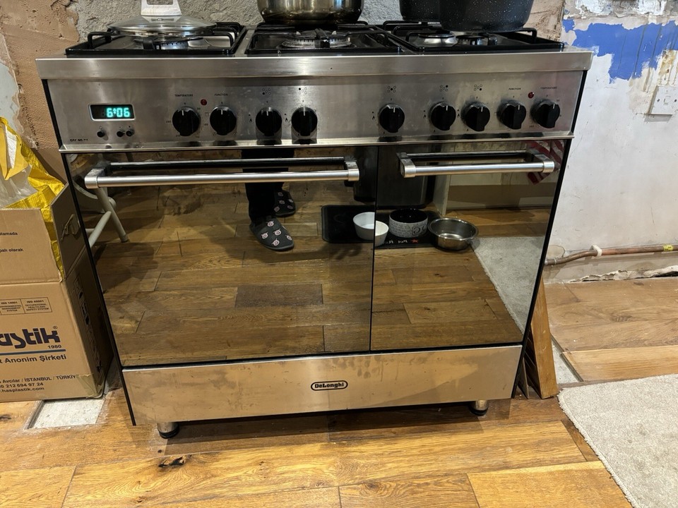 DeLonghi Electric Double Oven Grill And Gas Hob eBay