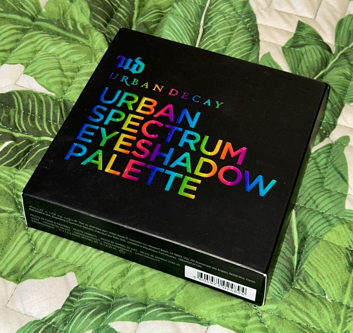 Urban Decay Spectrum Eyeshadow Palette Bordello Backlash Junkie
