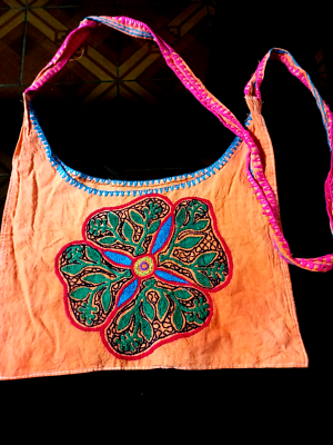 Amazon jungle hand embroidered Peruvian bag | eBay display picture 1
