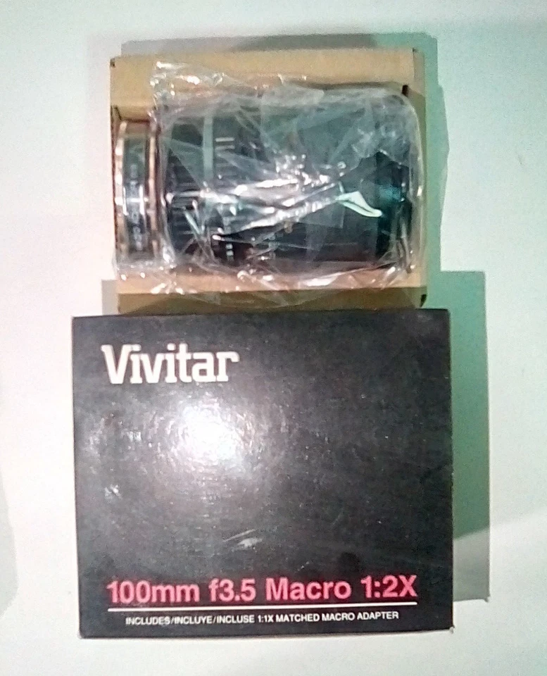 Vivitar 100mm/f3.5 Interchangeable Macro Lens for Minolta (BRAND NEW!) - Image 2 of 3