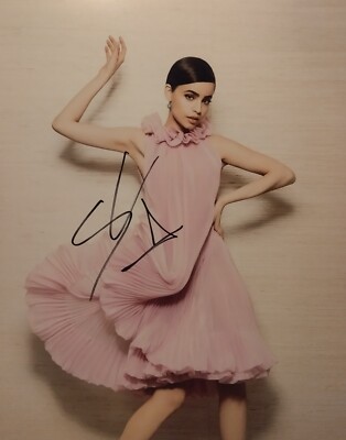 Sofia Carson Signed 8x10 | eBay
