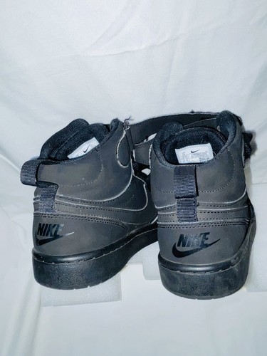 Nike Boys Court Borough Mid 2 CW5867-001 Black Basketball Shoes Sneakers Sz 5.5Y - Picture 5 of 8