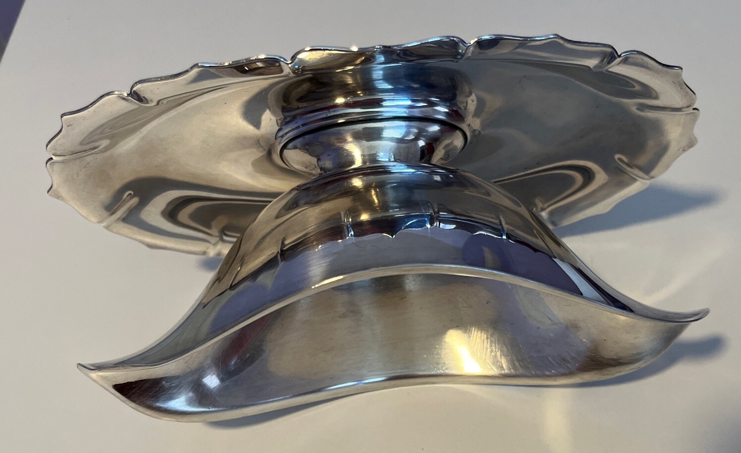 Early American International Silver Company Silver Plated 2116 Gravy Boat