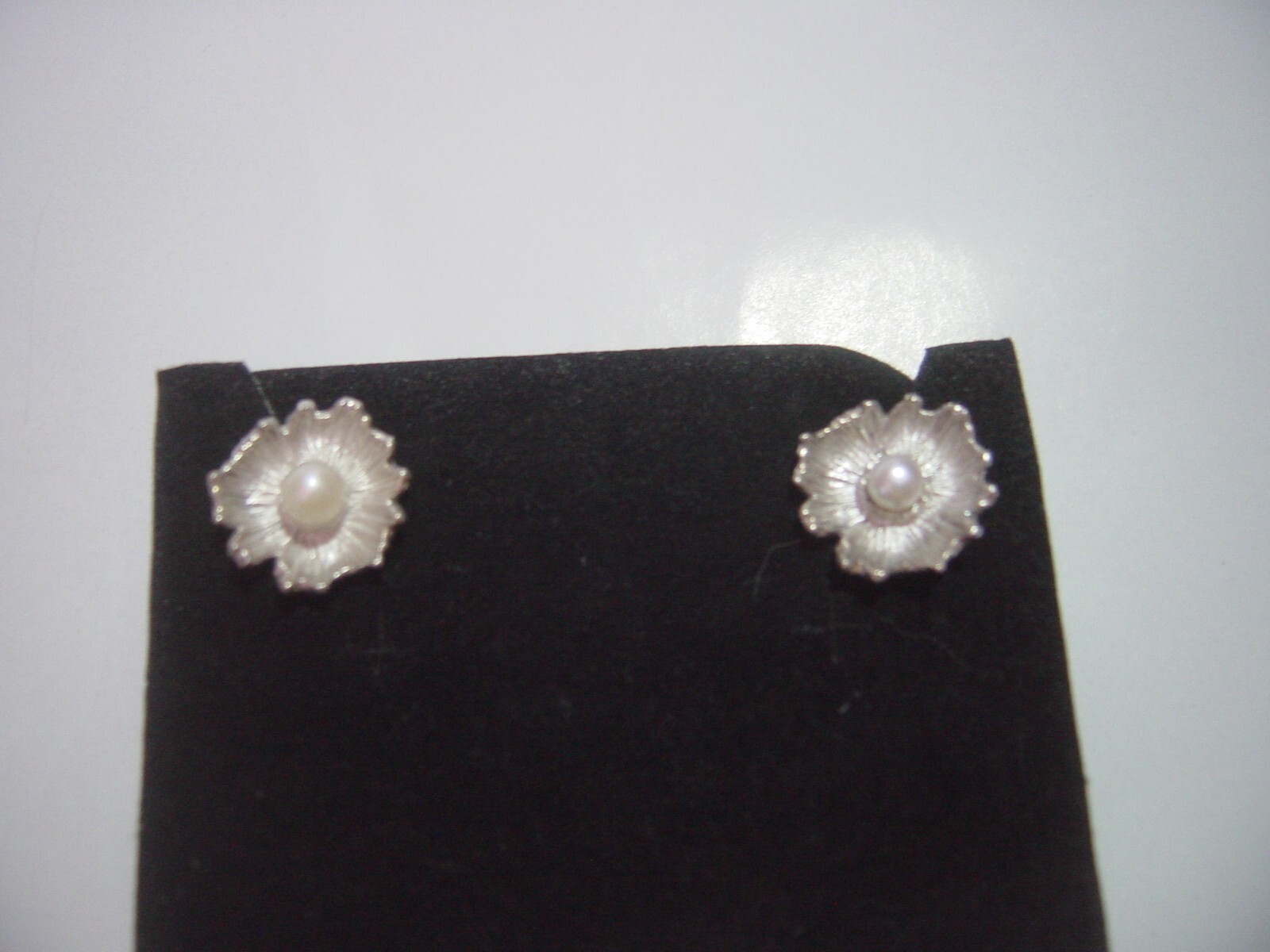 Solid Silver flower earings-Stunning designer-sup… - image 3